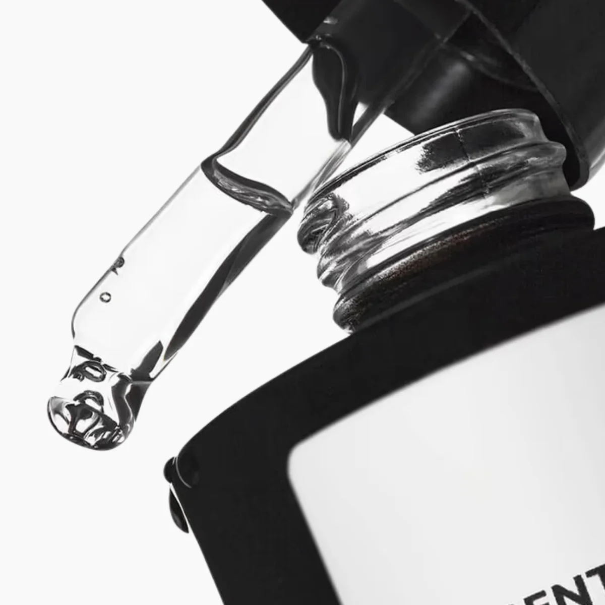 CurrentBody Skin Green Tea Serum (30ml) - Image 4